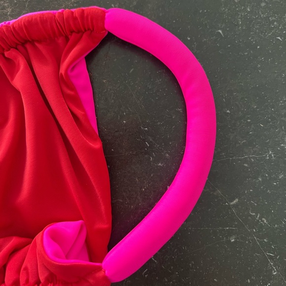 ISA BOULDER NEON PINK BIKINI - Picture 6 of 7